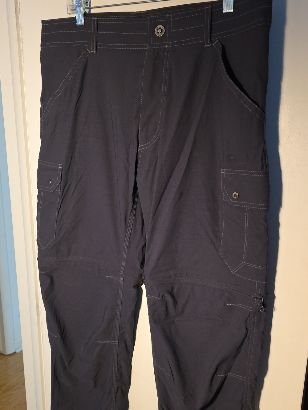 Kuhl Men's Black Cargo Convertable Pants 36W x 30L Awesome Condition